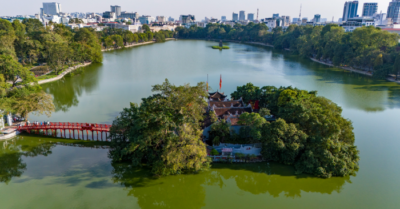 Miền Bắc nắng nóng đầu mùa, nhiệt độ lên đến 36 độ