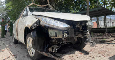 Thoát chết trong gang tấc: Tài xế kể lại khoảnh khắc ô tô rơi xuống hố sâu ở Tây Ninh