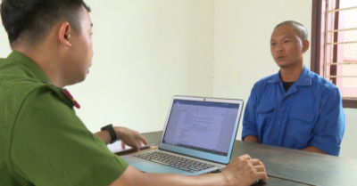 Người đàn ông test dương tính ma túy phá hoại ngai vua triều Nguyễn tại Huế