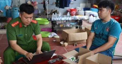 Phá đường dây sản xuất mỹ phẩm giả, tiêu thụ hơn 100.000 đơn hàng trên Shopee, TikTok