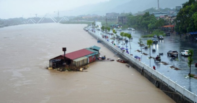 Miền Bắc: Cảnh báo lũ lớn, 4 địa phương khẩn trương hộ đê