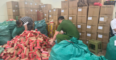 Chủ kênh TikTok “Gia đình Hải Sen” bị bắt vì bán hơn 100.000 hộp siro hàng giả