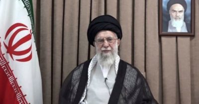 Iran bác yêu cầu của ông Trump :’đầu hàng vô điều kiện’