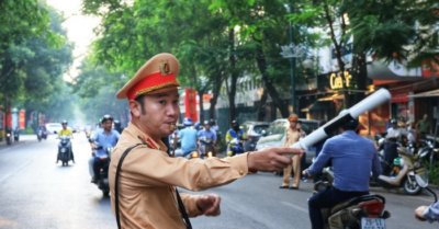 Kẹt xe đô thị – Bất tiện nhỏ, hệ lụy dài