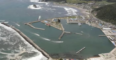 Sóng thần tiếp tục tràn vào Nhật Bản sau động đất 8,8 độ