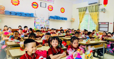 Giáo dục không chỉ là điểm số: Nuôi dạy trẻ tử tế từ hành vi hằng ngày