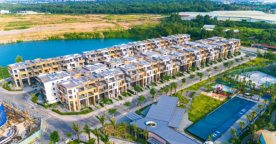 Thu ngân sách từ tiền sử dụng đất tăng đột biến: Cú hích tài khóa hay “con dao hai lưỡi”?