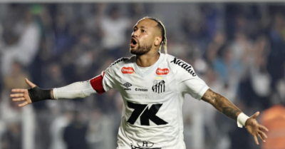 Neymar gửi tâm thư xin lỗi sau sự cố lời qua tiếng lại với CĐV trên khán đài