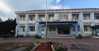 Hiệu trưởng bị tuyên 7 năm tù vì chi sai hơn 10 triệu đồng: Đồng nghiệp bất ngờ lên tiếng