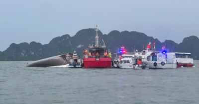 Tìm thấy thi thể bé trai nghi là nạn nhân vụ lật tàu Vịnh Xanh 58