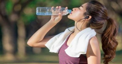 Trời nóng uống nước ấm – Lời khuyên ngược đúng khoa học