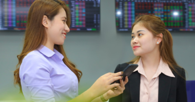 Dòng tiền tỷ USD thổi bùng thị trường: VIC – VHM tái lập đỉnh, LDG gây sốt với chuỗi tăng trần