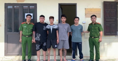 Bắt chủ quán karaoke ‘Nam Huyền’ cùng 3 nhân viên vì tội bắt giữ người, cướp tài sản