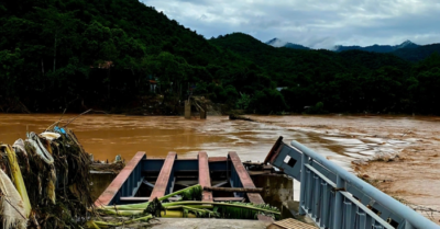 Nghệ An: Ba cầu treo ở xã miền núi Tương Dương bị lũ cuốn trôi, hàng trăm hộ dân vẫn bị cô lập