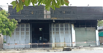 Hỏa hoạn Ninh Bình thiêu rụi 6 ôtô