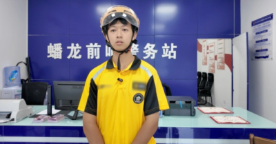 Shipper cứu người nhờ phát hiện gối máu