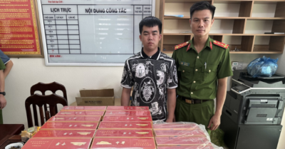 Ngụy trang gần 300 cây thuốc lá ngoại nhập lậu để vận chuyển tiêu thụ bị phát hiện