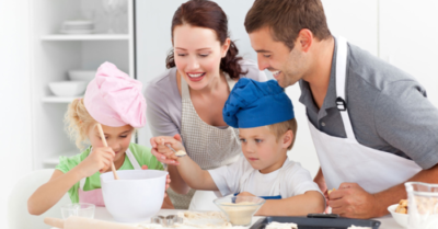 Làm việc nhà từ nhỏ giúp trẻ em hạnh phúc hơn khi trưởng thành