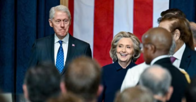 Vợ chồng cựu Tổng thống Bill Clinton bị triệu tập trong cuộc điều tra vụ Jeffrey Epstein