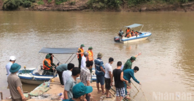 Quảng Trị khẩn trương tìm kiếm người mất tích trên sông và biển