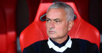 Mourinho lập kỷ lục 125 triệu USD tiền đền bù sa thải