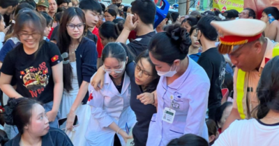 Kịp thời cứu người phụ nữ ngất xỉu tại ga Hà Nội