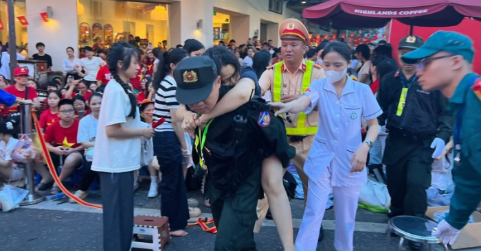 30/8 tại ga Hà Nội