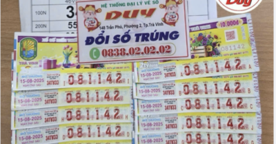 Nữ doanh nhân TP.HCM trúng 14 tờ vé số độc đắc khi đi công tác miền Tây