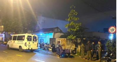 TP.HCM: Tài xế xe ôm tử vong trong hẻm với vết thương trên cổ