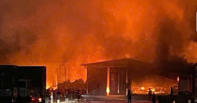 Cháy bãi phế liệu 1.000 m² cạnh khu dân cư ở TP HCM, nhiều tiếng nổ trong đêm