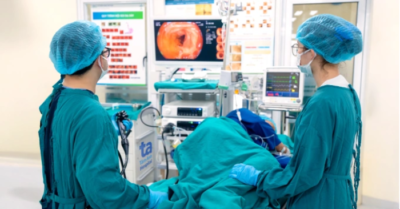 Polyp đại tràng lành tính có cần cắt bỏ sớm để phòng ung thư?