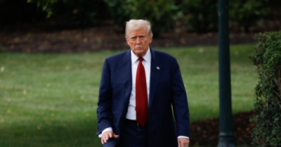 Ông Trump hứng chỉ trích vì sa thải lãnh đạo thống kê lao động