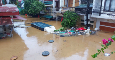 Bốn tỉnh đối mặt sạt lở đất do mưa lớn