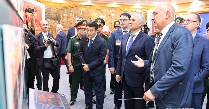 Chủ tịch Duma Quốc gia Nga thăm Trung tâm Nhiệt đới Việt-Nga