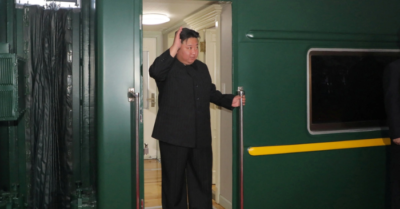Ông Kim Jong-un sang Trung Quốc bằng tàu bọc thép dự lễ kỷ niệm Thế chiến II