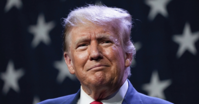 Ông Trump bác bỏ tin đồn sức khỏe, khẳng định “chưa bao giờ khỏe như bây giờ”