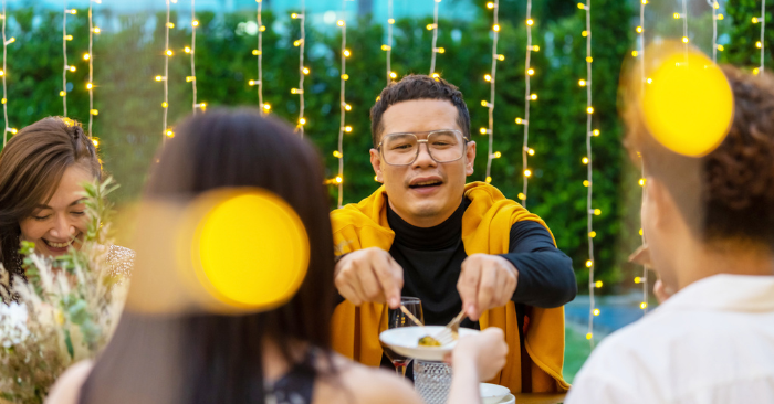 Anh chị em hòa thuận cả đời nhờ 3 bí quyết