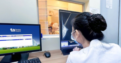 Tầm soát và phòng ngừa ung thư vú cho người mang gene BRCA