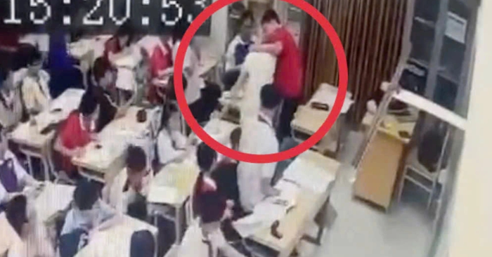 Học sinh có nên can ngăn bạo lực trong lớp?