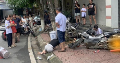 Bé trai 7 tuổi tử vong do vặn tay ga xe máy