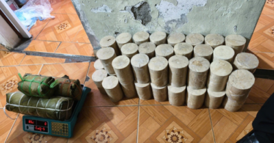 Khởi tố chủ cơ sở sản xuất giò chả, xúc xích vì sử dụng hàn the trái phép