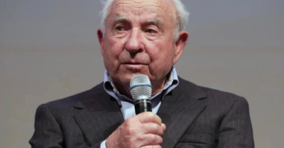 Tỷ phú bụi đời ghét sự giàu sang