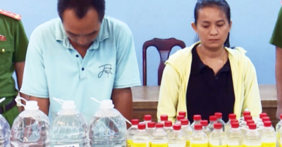 Làm giấm bằng axit và nước lã: Cần xử phạt ‘nặng đô’ với thực phẩm giả