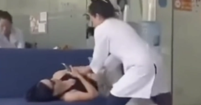 Nữ bác sĩ đánh bệnh nhân, phòng khám bị đình chỉ