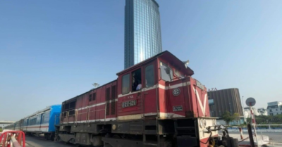 Hải Phòng thử nghiệm tàu đưa đón cán bộ đi làm