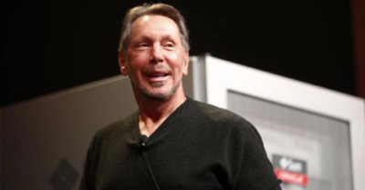 Cổ phiếu Oracle nâng tầm Larry Ellison