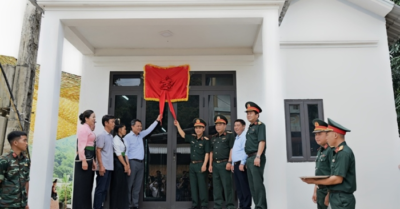 Bàn giao nhà Sơn La: Hồi sinh từ mưa lũ