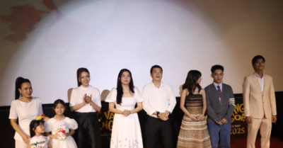 Việt Hương – 4 giai đoạn cuộc đời trong “Cục vàng của ngoại”