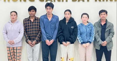 Bãi xe TP.HCM “chứa” đường dây sản xuất hàng giả