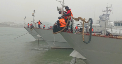 Bão số 10 căng: Bộ Quốc phòng phát công điện hỏa tốc